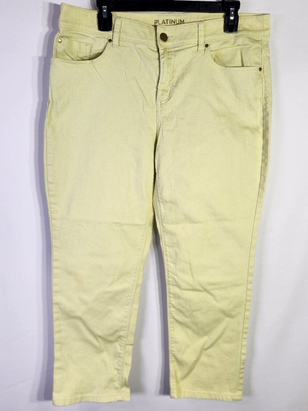 Chico’s Platinum Sage Lime Ultimate Fit Jeans – Size 2 Regular